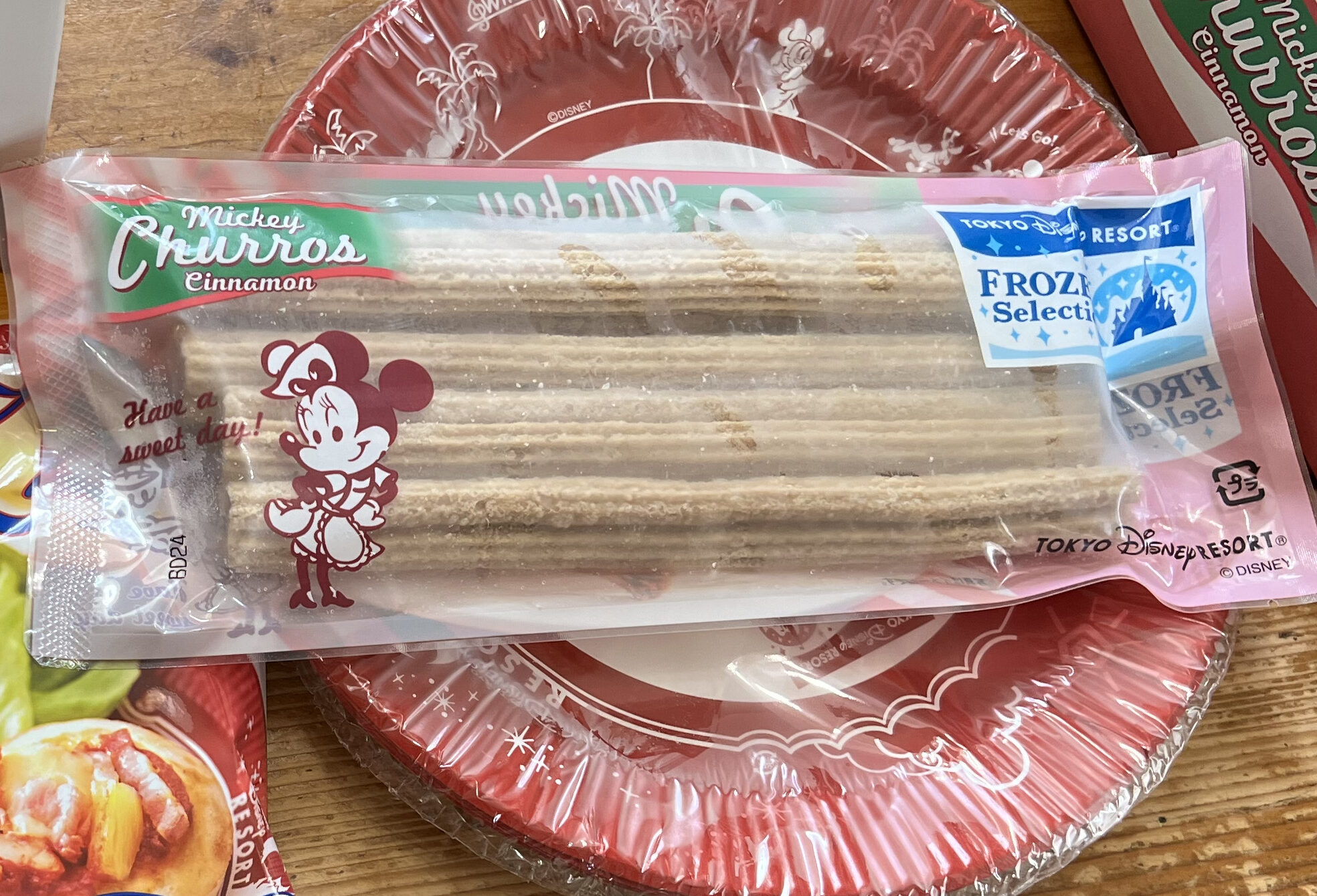 ディズニー 冷凍チュロスのお土産買ってみた 値段や発送到着日 賞味期限など全部ご紹介 あまディげブログ